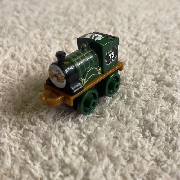 Thomas & Friends MINI’S - Picture 6 of 9